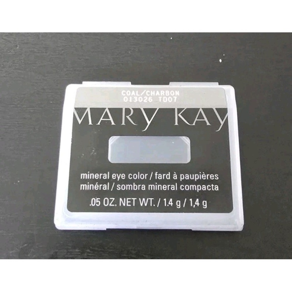 Mary Kay Mineral Eye Color Coal .05 oz. #013026 New